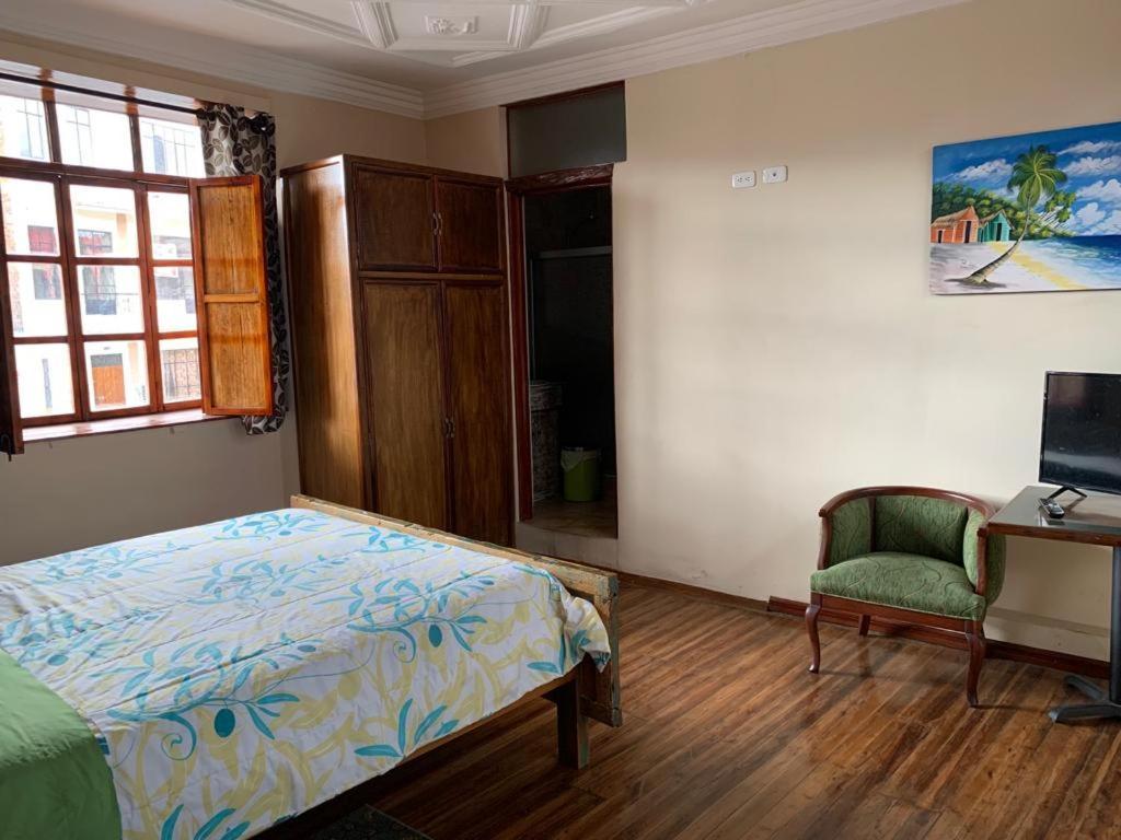 Hostel Santa Canela Куенка Екстер'єр фото