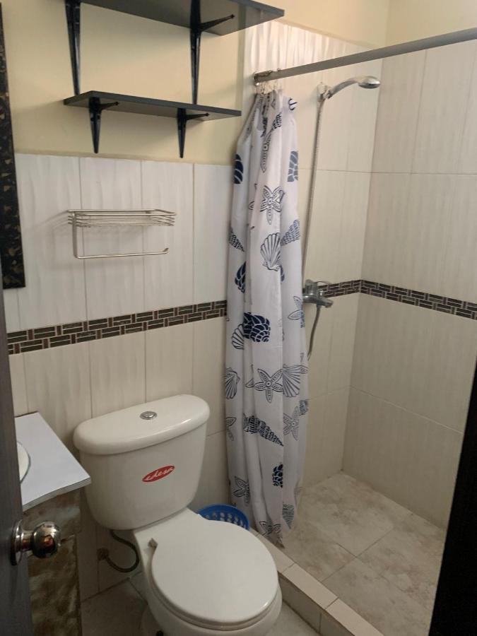 Hostel Santa Canela Куенка Екстер'єр фото