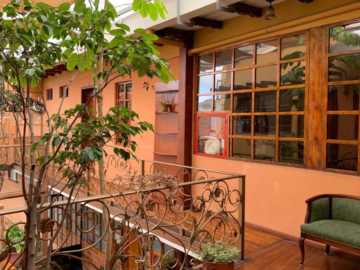 Hostel Santa Canela Куенка Екстер'єр фото